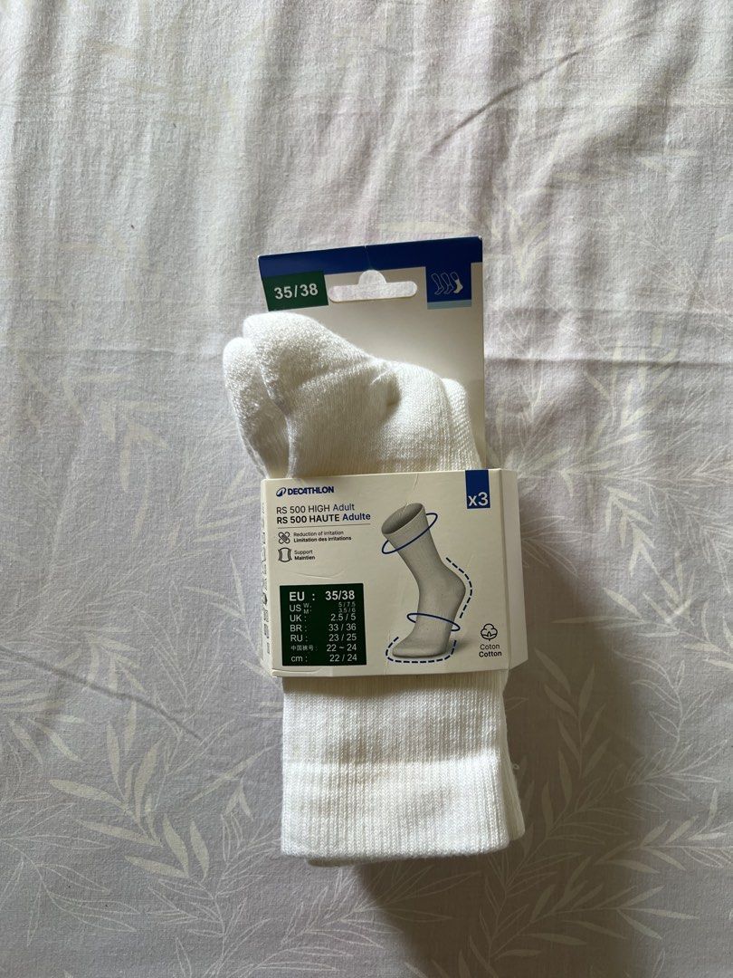 Decathlon RS 500 High Socks White Size 35/38 (Category: Socks) located in Quezon City. Submitted by katedeclutter (Listing ID 1465603907, Image 1). Description: - Brand: Decathlon (RS 500 High) - Color: White - Quantity: 2 pairs only - Size: EU 35/38 | US Women's 5-7.5 | UK 2.5-5.