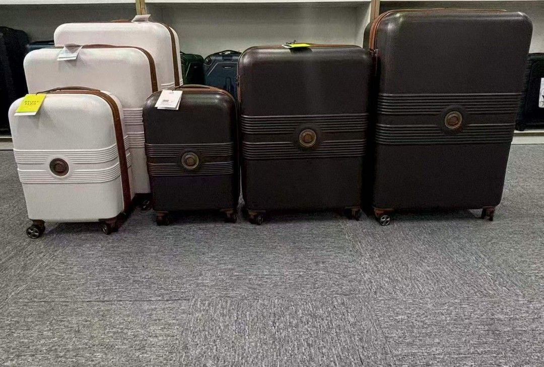 Delsey luggage (Category: Luggage) located in Manila. Submitted by vtravelite.18 (Listing ID 1465599953, Image 1). Description: Delsey luggage Brand new and original Flanerie SE Collection light weight expandable TSA lock anti theft two colors and 3 sizes available price Small 8300 medium 9300 large 10450 pass Po Sa kwentuhan at hindi Naman interested lalo na sa mga nag message tas Hindi Naman mag rereply once na ni replayan na Po wag na Po sa Ng