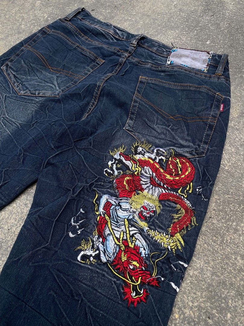 Dermson Embroidered Jeans (Category: Jeans) located in Manila. Submitted by justthriftright. (Listing ID 1465600257, Image 3). Description: as new condition no issue waist 30 lenght 38 LO 7.