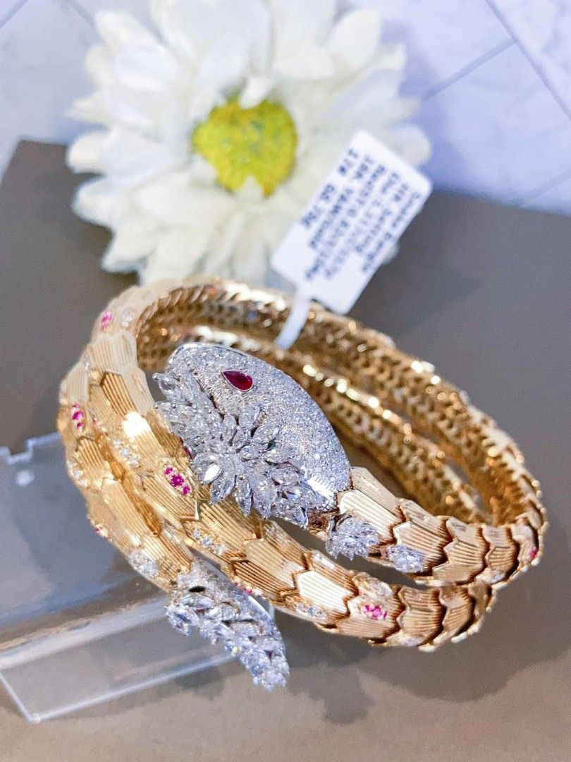Diamond bangle serpenti bvl 18k gold hk setting mc (Category: Bracelets) located in Manila. Submitted by primejewelry (Listing ID 1465639169, Image 1). Description: .