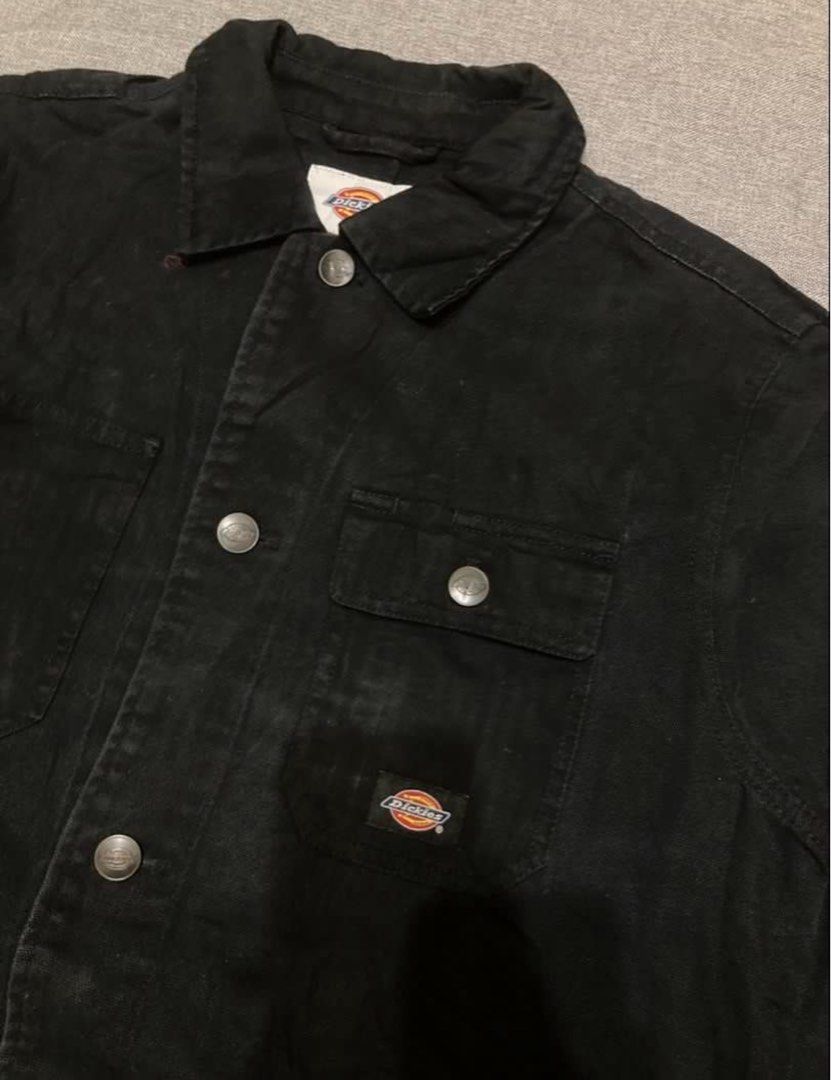 dickies jacket black (Category: Coats, Jackets and Outerwear) located in Makati City. Submitted by don.raja (Listing ID 1465581180, Image 2). Description: nasa photo na details no issue .