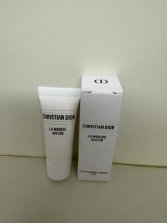 （分類：）位於 。 由 __milesaway 提交（商品編號 1465672486，圖片 1）。簡介： 。