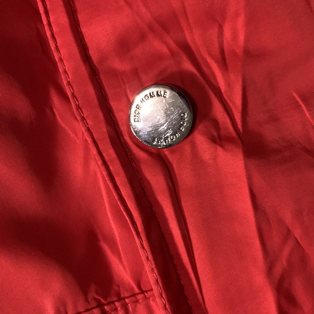 Dior parka jacket (Category: Luxury Apparel) located in Davao. Submitted by jandyfuert21303 (Listing ID 1465676166, Image 2). Description: Dior Good as new condition Need wash only 20.5x31 No wash tag.