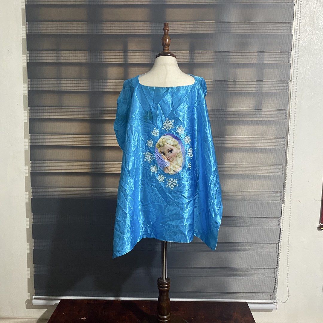 Disney Cape (Category: Babies & Kids Fashion) located in Caloocan City. Submitted by discusonlineshop (Listing ID 1465682523, Image 1). Description: 7-8.
