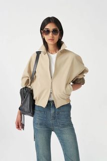 (Kategori: ) berada di . Dikirim oleh adorebycia (ID iklan 1465727643, Gambar 1). Deskripsi: .