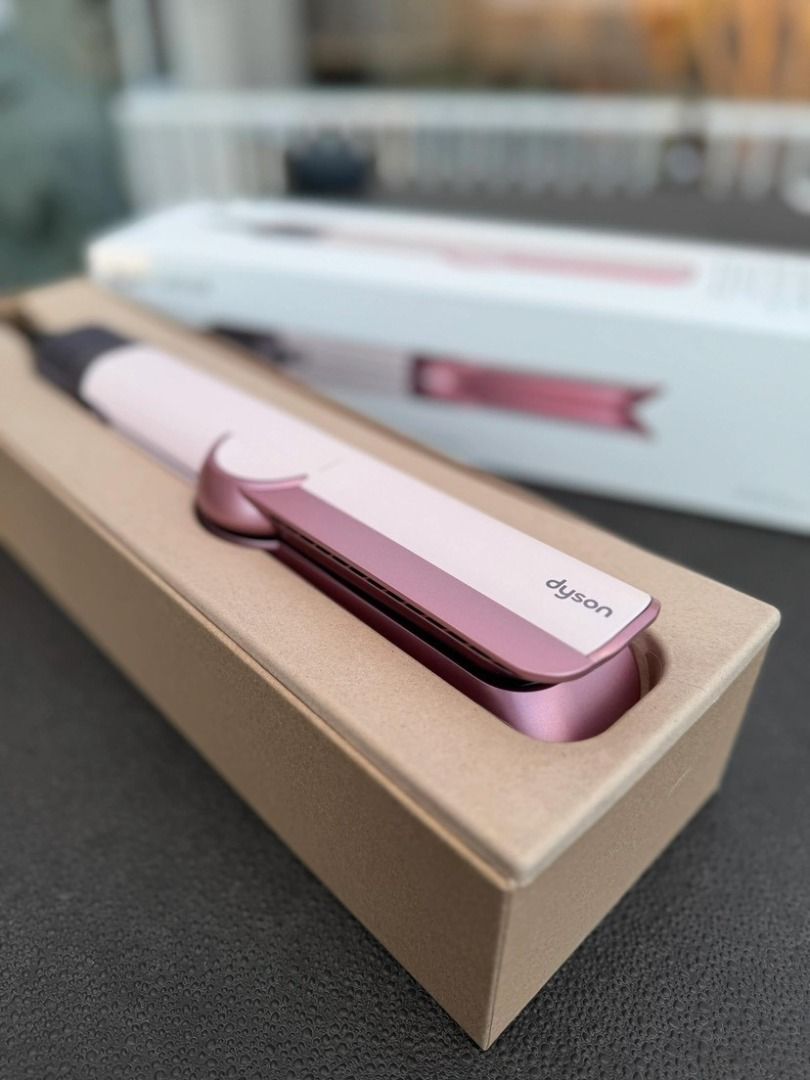 Dyson straightener HT01 (Category: Hair) located in Malabon City. Submitted by quickdog-7d486e (Listing ID 1463649413, Image 2). Description: It has two modes: one for dry hair and one for wet hair. Each of these modes can also adjust the temperature. On the left side of the straightening brush, there's a 🔒 lock switch. If it's off, it's just a hair dryer; if it's on, it's a straightening brush. Normally, I first use the hair dryer at 120°C, blo