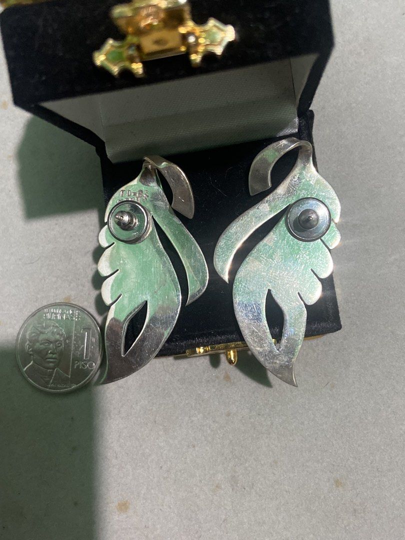 Earrings # 11 (Category: Earrings) located in Binan City. Submitted by retroz_collections (Listing ID 1465757450, Image 2). Description: .