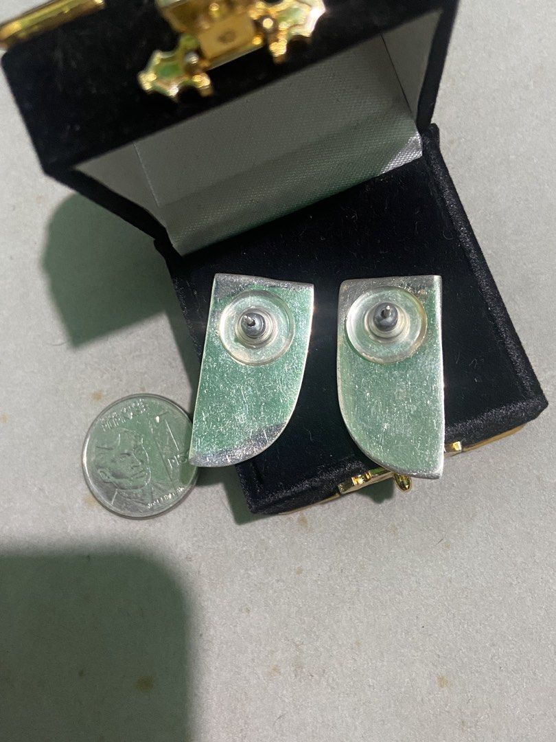 Earrings # 4 (Category: Earrings) located in Binan City. Submitted by retroz_collections (Listing ID 1465757093, Image 2). Description: .