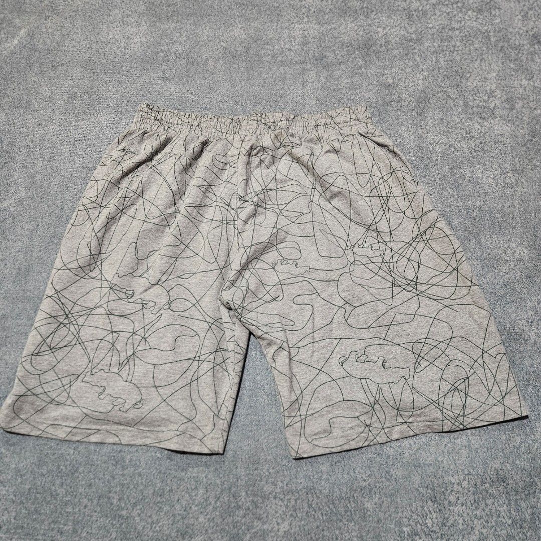Ecko unltd cotton shorts (Category: Shorts) located in Baguio. Submitted by fadexquisite (Listing ID 1465580428, Image 2). Description: Ecko unltd cotton shorts Size 3large on tag Waist 34-38inch Length 21inch Rise 13inch Inseam 9inch Leg opening 13inch Excellent condition 400 plus ship fee.