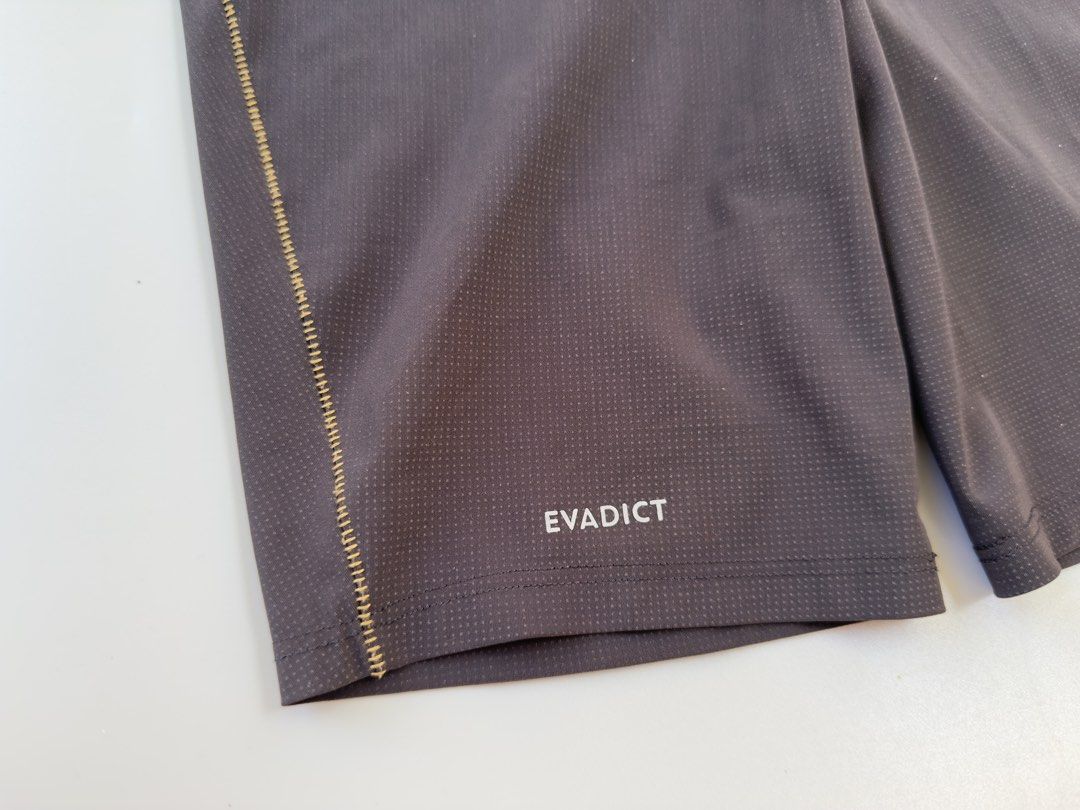 EVADICT TRAIL TIGHTS (Category: Activewear) located in Legazpi City. Submitted by mr.solelution (Listing ID 1465634552, Image 3). Description: • EVADICT TRAIL SHORT ( men ) • XS on TAG • DIMES: W - 24/28 | L - 15 • EXCELLENT CONDITION LOCATION: LEGAZPI ALBAY BICOL 📍 PLUS SHIPPING FEE 💵.