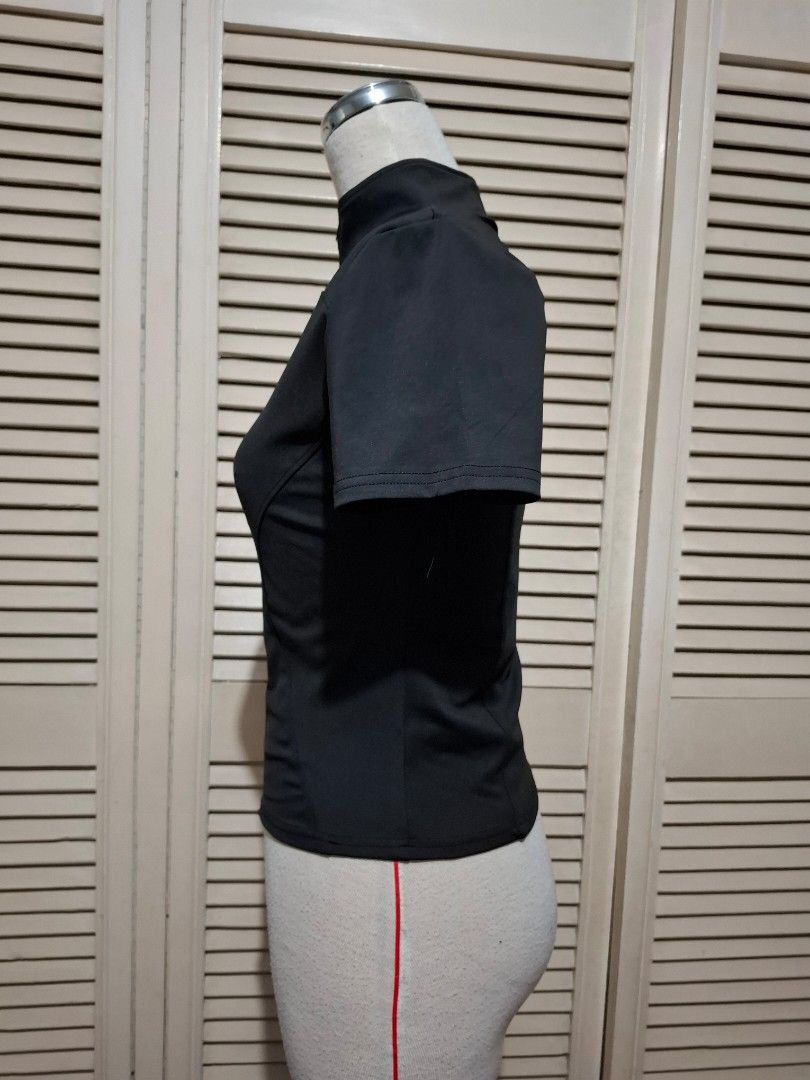 exercise yoga running top (Category: Blouses) located in Quezon City. Submitted by the-find (Listing ID 1465699793, Image 3). Description: .