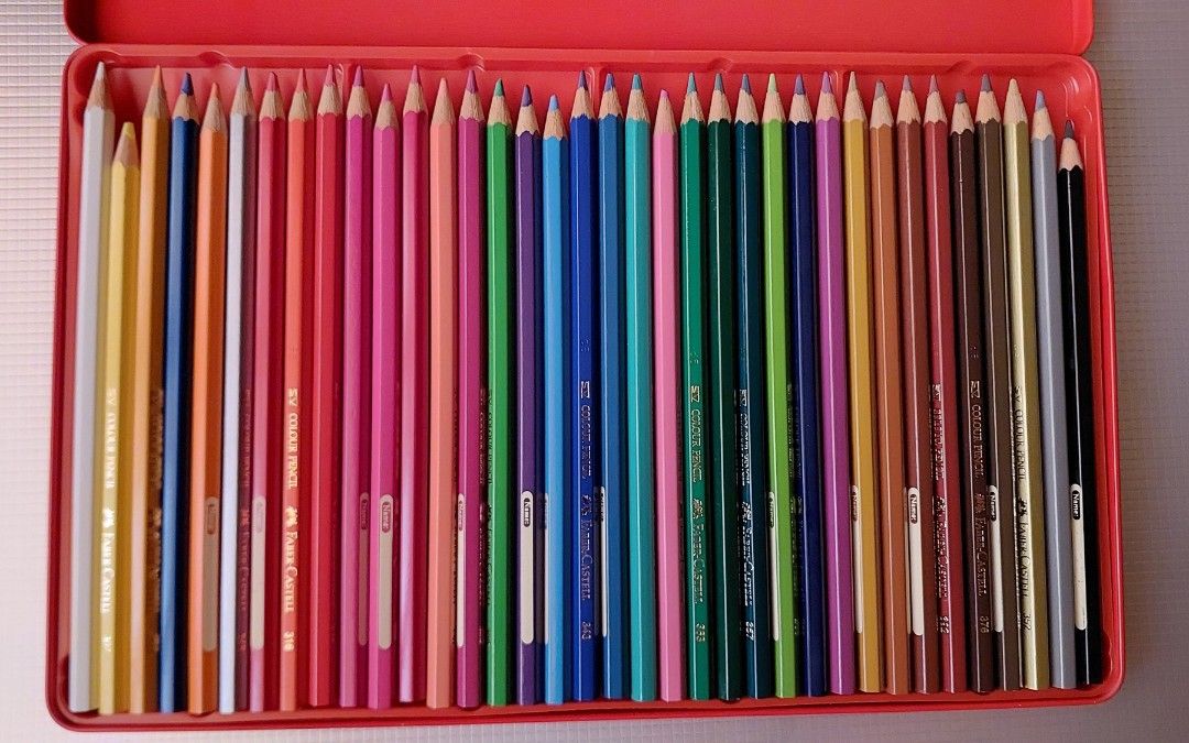 Faber castell (Category: Stationery & School Supplies) located in Manila. Submitted by kimkimkimc53329 (Listing ID 1465674073, Image 2). Description: slightly used please see photos for reference.