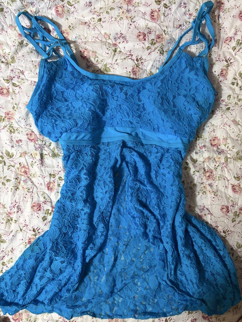 Fairy Lace Blue Padded Top (Category: Sleeveless) located in Muntinlupa City. Submitted by herellas0504 (Listing ID 1465709779, Image 1). Description: Fairy Lace Blue Padded Top Mine: 250 | Lock: 350 ———————————— size: medium-XL (best fit large to xl) no issue, good as new willing to keep.