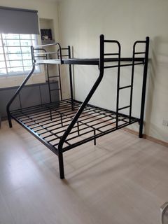(Category: ) located in . Submitted by panda_furnitur3 (Listing ID 1465704928, Image 1). Description: .