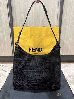 (Category: ) located in . Submitted by mr.az92 (Listing ID 1465657643, Image 1). Description: .