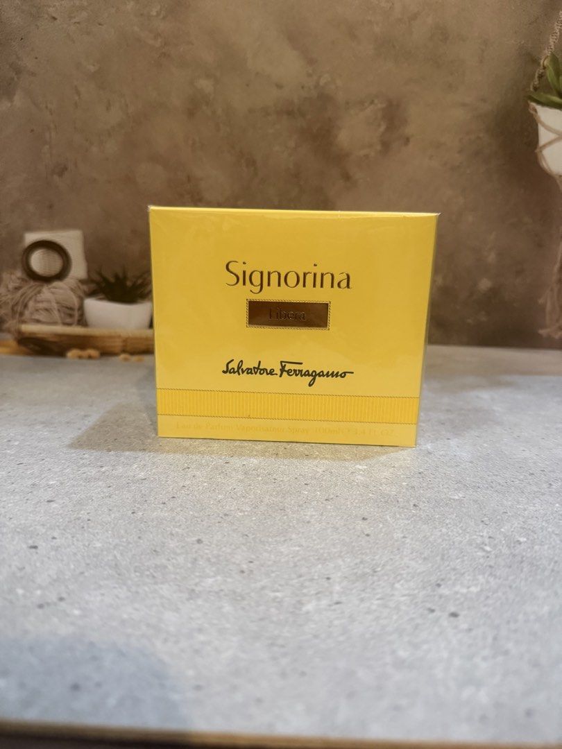 Ferragamo Unica Perfume (Category: Fragrance & Deodorants) located in Paranaque City. Submitted by oommggg (Listing ID 1465579824, Image 1). Description: 100 % Original Perfume! Not fake NOT Us, Dubai, Singapore Etc. 100% ORIGINAL!!!! Paranaque area.