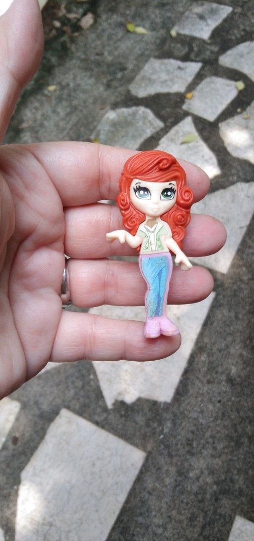 Figure table doll deco (Category: Action & Battle Toys) located in Quezon City. Submitted by eidorableshop (Listing ID 1465596583, Image 1). Description: .