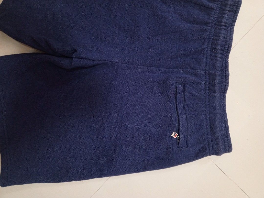 Fila Navy Blue Sweatshorts Size L (Category: Shorts) located in Orani. Submitted by thriftniea (Listing ID 1465689332, Image 3). Description: FILA SIZE 28-32 LENGTH 17.
