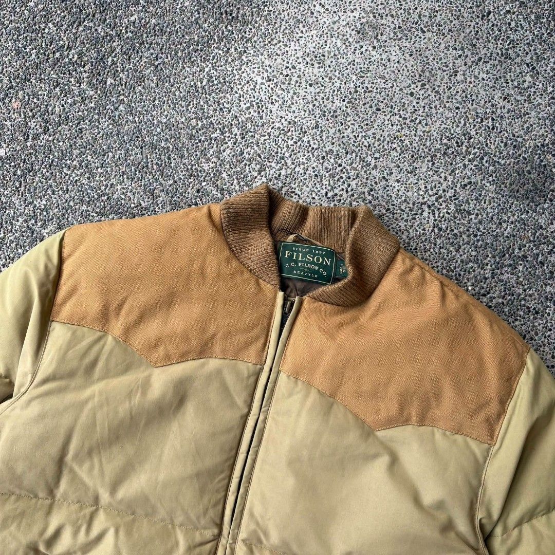 Filson Co. quilted bomber Jacket Men’s (Category: Coats, Jackets and Outerwear) located in Caloocan City. Submitted by rjlthrifts (Listing ID 1465703582, Image 2). Description: Filson Co. quilted bomber Jacket Men’s designed as a western-style down bomber Excellent Condition Color Rate 10/10 M on Tag 27 Length 24 Width No Issue. Price. 3,480 Loc. South Caloocan Courier. J&T And Flash Express.
