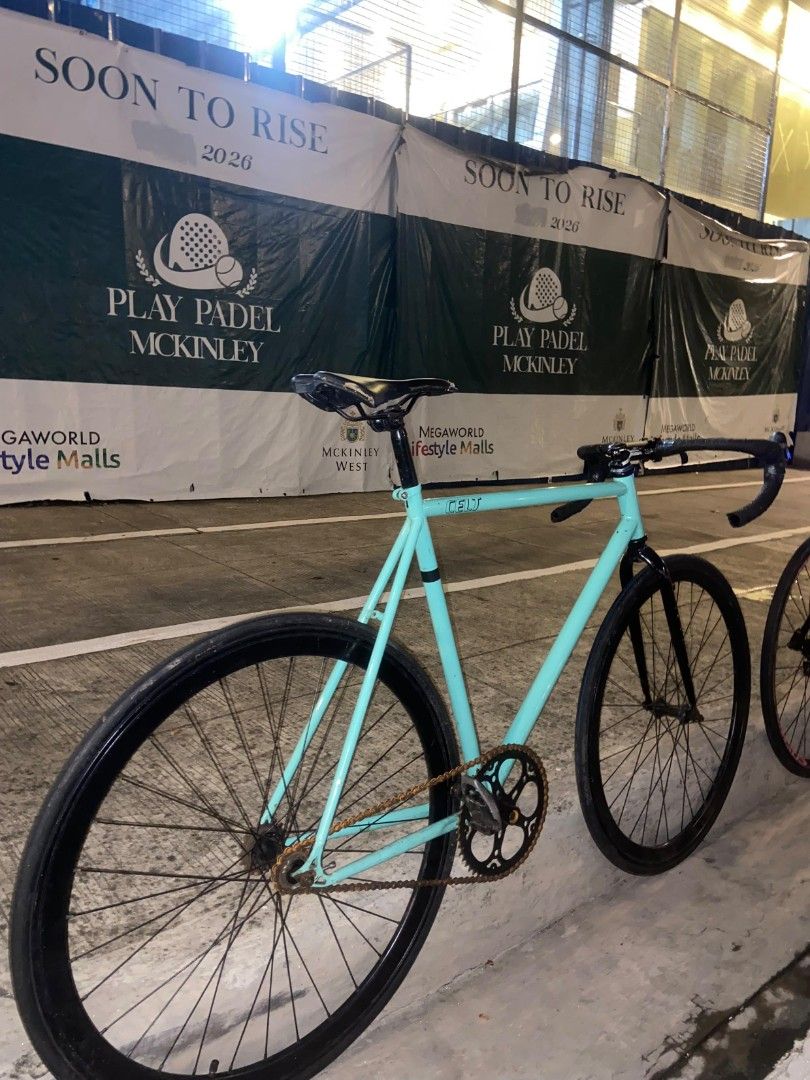 fixie celt brand (Category: Bicycles) located in Mandaluyong City. Submitted by zaynlobo (Listing ID 1465719581, Image 1). Description: rush included cleatshoes tabolu issue cs.