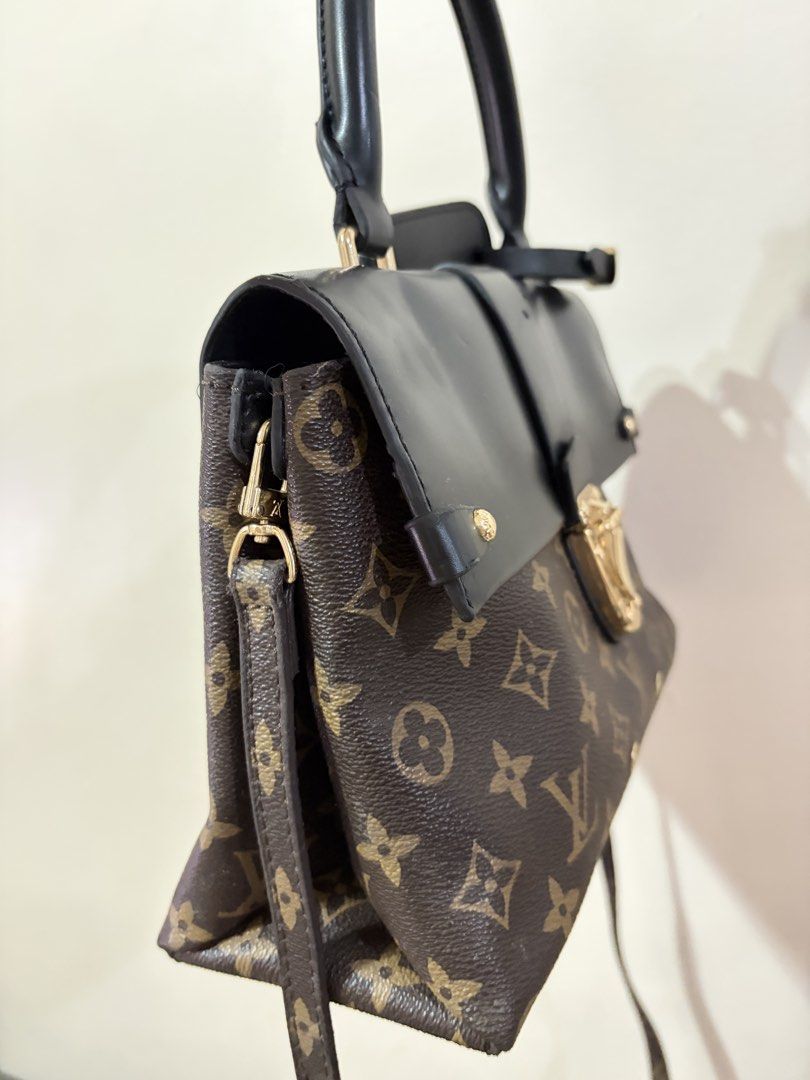 Flap bag (Category: Shoulder Bags) located in Balanga. Submitted by neri_declutters (Listing ID 1465684360, Image 2). Description: 📍Location: Balanga Bataan 🏍️Delivery Options: J&T, and LBC 💵Mode of Payment: Gcash, Bank Transfer (Payment First Basis) ❌No cancellation of order/s #PrelovedBags #PrelovedBag #PrelovedPH #PrelovedBagsPH #BrandedPreloved ThriftFinds UkayFinds UkayPH SecondHandStyle Note: Kindly manage your expectations because our p