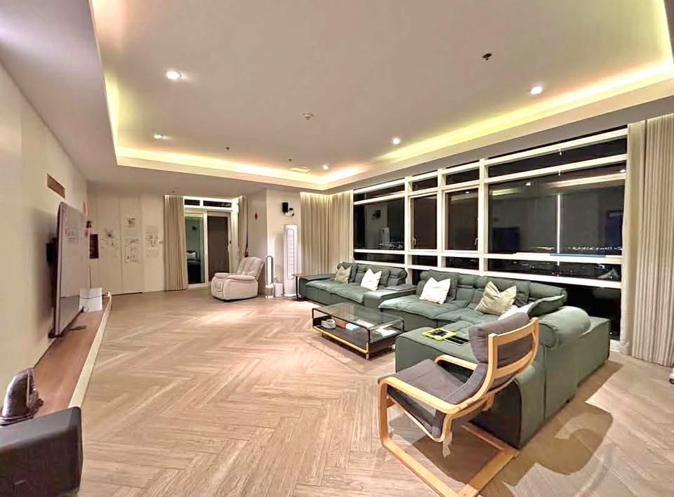 (Category: ) located in . Submitted by mr.gutierrez (Listing ID 1465755212, Image 1). Description: .