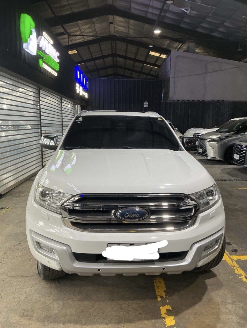 Ford Everest (Category: Used Cars) located in Manila. Submitted by sareshresh15 (Listing ID 1465605570, Image 1). Description: For sale!! 2016 Ford everest Suv Pearl white Automatic transmition Diesel 58,800 kms 620k Still Available .