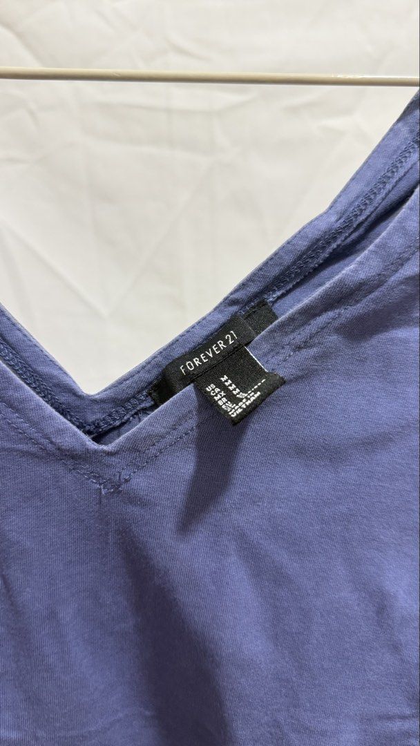 Forever 21 Blue V-Neck Bodysuit (Category: Sleeveless) located in Manila. Submitted by halsea (Listing ID 1465669897, Image 2). Description: no when worn l-xl forever 21 .