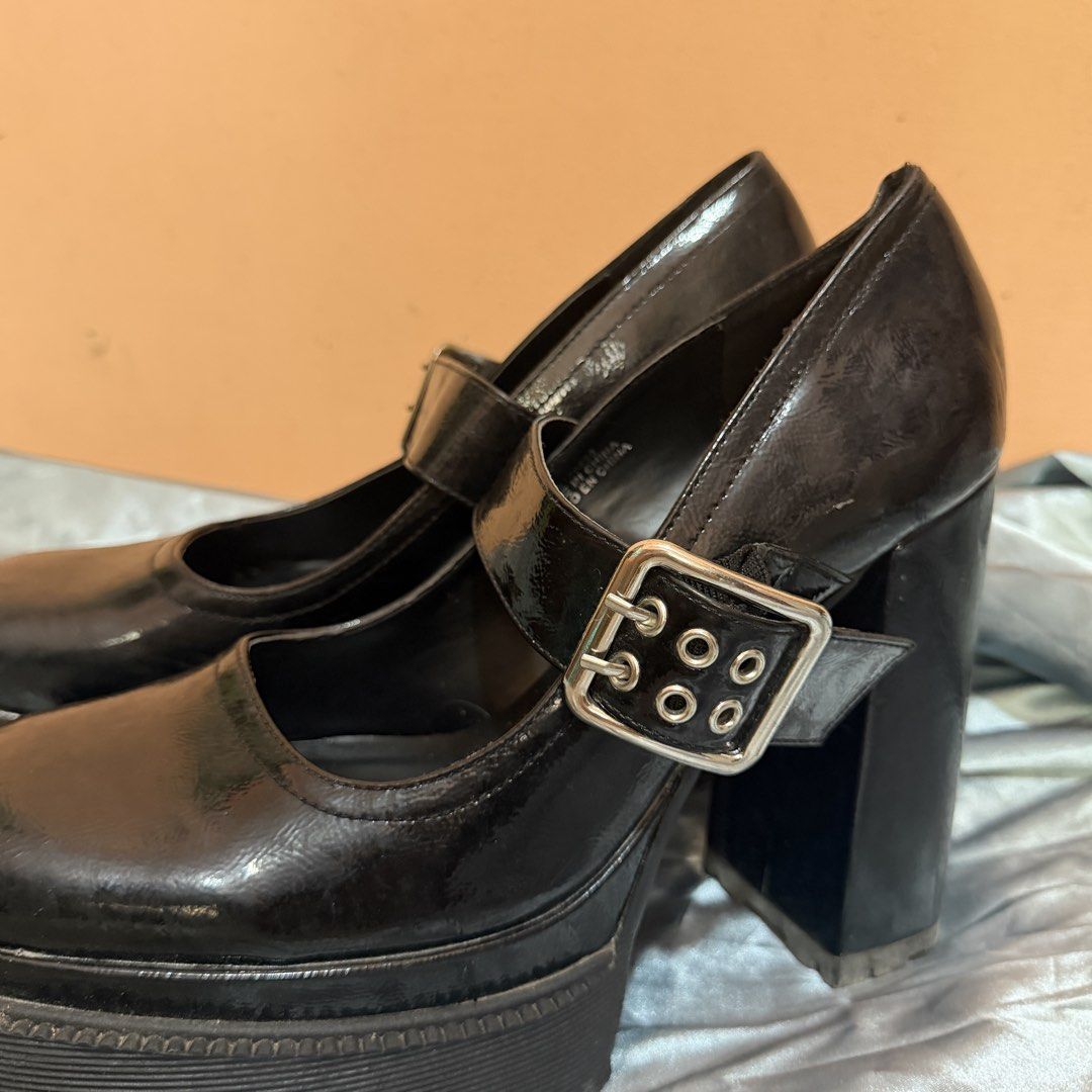 Forever 21 Platform Heels (Category: Heels) located in Las Pinas. Submitted by fromlolita (Listing ID 1465610869, Image 3). Description: US 10 / SIZE 41.