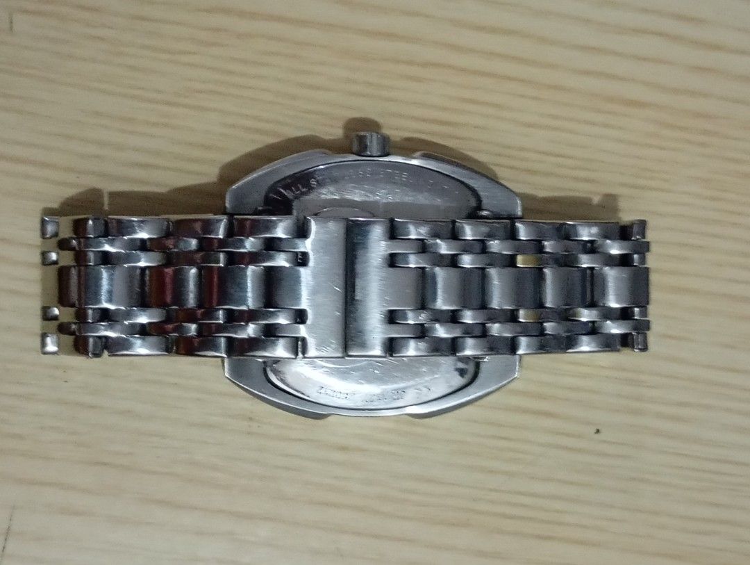 Fossil (Category: Men's Watches) located in Las Pinas. Submitted by quick_deals_great_finds2 (Listing ID 1465695251, Image 3). Description: Original good working condition.