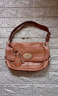 (Kategori: ) berada di . Dikirim oleh ruli.ruli (ID iklan 1465642616, Gambar 1). Deskripsi: .