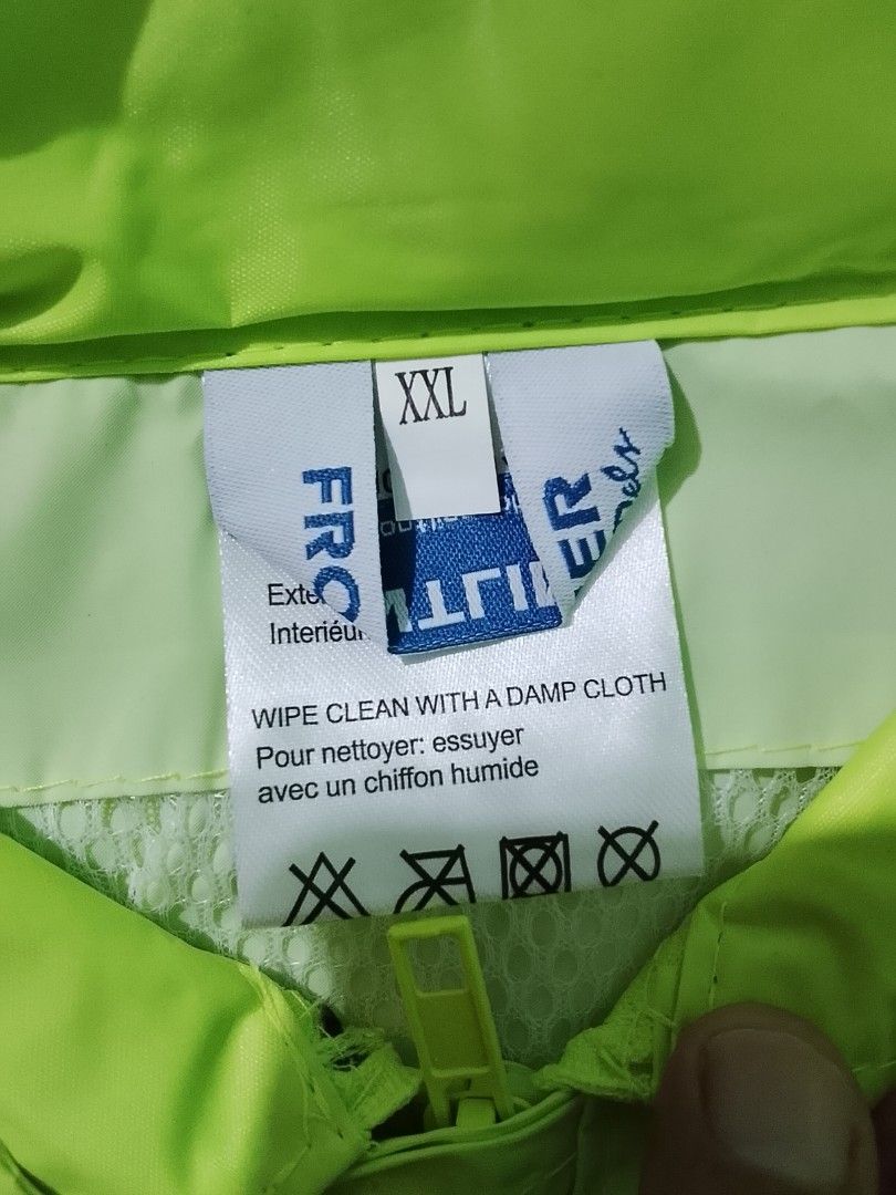 Fronliner rain coat brand new (Category: Coats, Jackets and Outerwear) located in Manila. Submitted by newage.vintage (Listing ID 1465696466, Image 3). Description: - good condition - brand new.