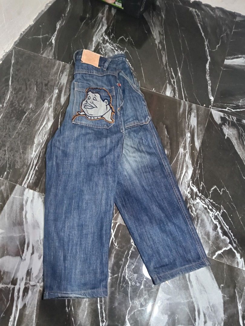 Fubu Platinum Fat Albert Size 34 (Category: Activewear) located in Manila. Submitted by jahwang1973 (Listing ID 1465610039, Image 1). Description: .
