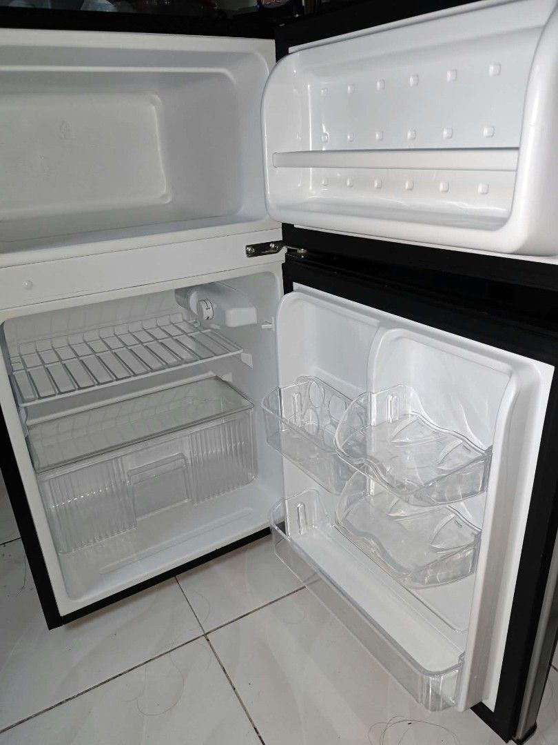 Fujidenzo 2-door mini ref (Category: Bathroom & Kitchen Fixtures) located in Caloocan City. Submitted by alexandrat67066 (Listing ID 1465757895, Image 2). Description: moving out sale, used lightly for 1 year.