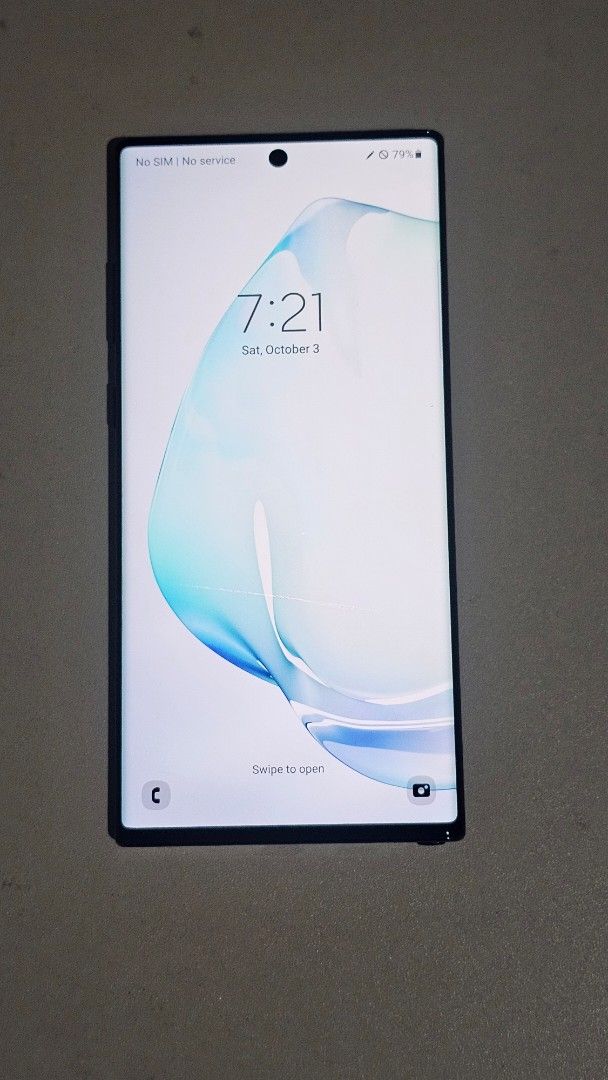 Galaxy Note 10 Plus 256GB Black Excellent Condition (Category: Samsung) located in Pasig City. Submitted by samuel_kim. (Listing ID 1465684370, Image 1). Description: Excellent Condition With S-Pen Dual Sim Open Line 256GB Storage 12GB Memory Color Black No visible dents and damage No dark spots on screen Unit only (no box and charger).