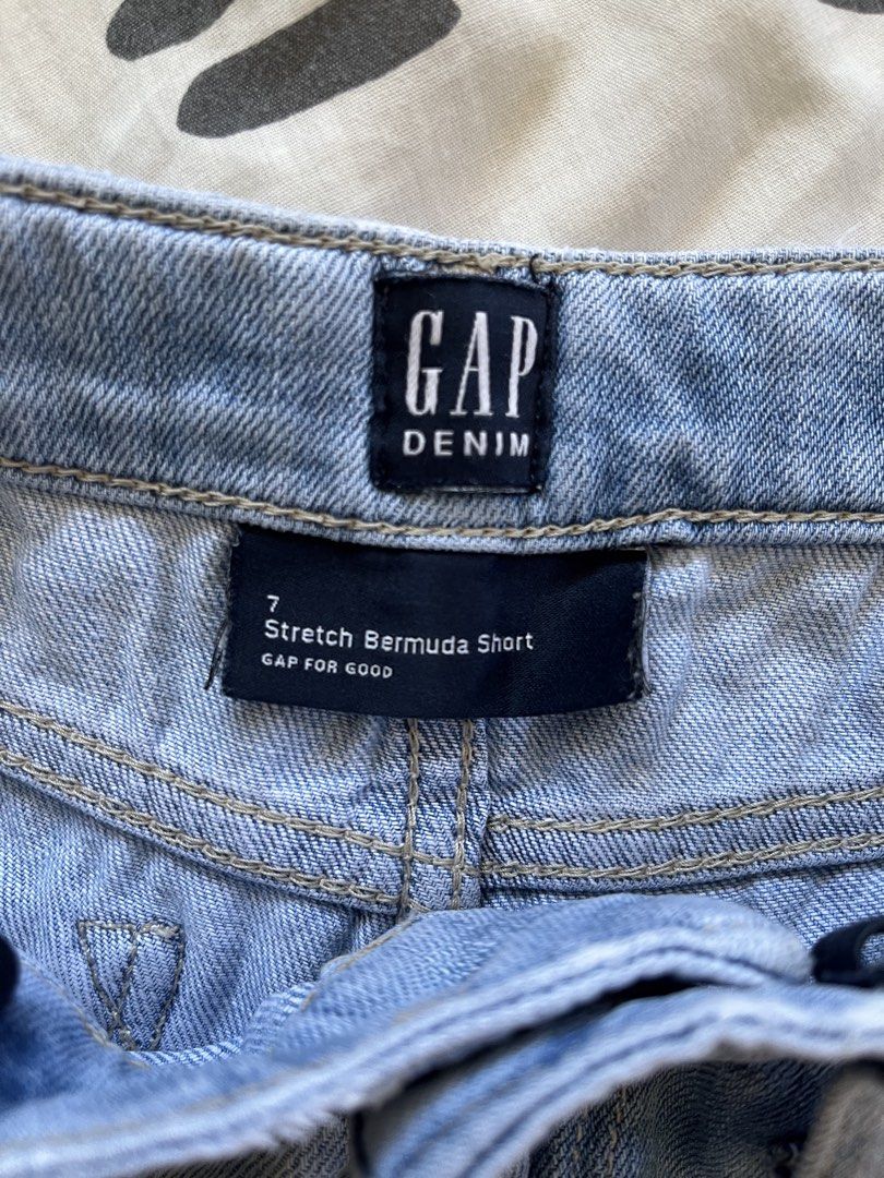 Gap Denim Stretch Bermuda Shorts, 7Y (Category: Babies & Kids Fashion) located in Mangaldan. Submitted by thediscountdiva (Listing ID 1465610525, Image 3). Description: Preloved. Still in good condition. Guaranteed authentic. Bought at Gap store. RFS: Outgrown.