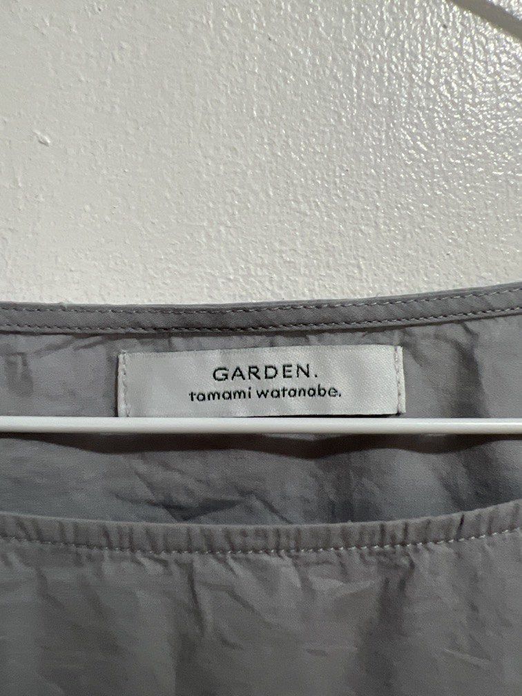 ‼️Sale‼️Garden brand Cotton blouse (Category: Blouses) located in Las Pinas. Submitted by gaeley (Listing ID 1465602553, Image 2). Description: super pretty 💯 cotton b: 22" armpit to armpit l: 24".
