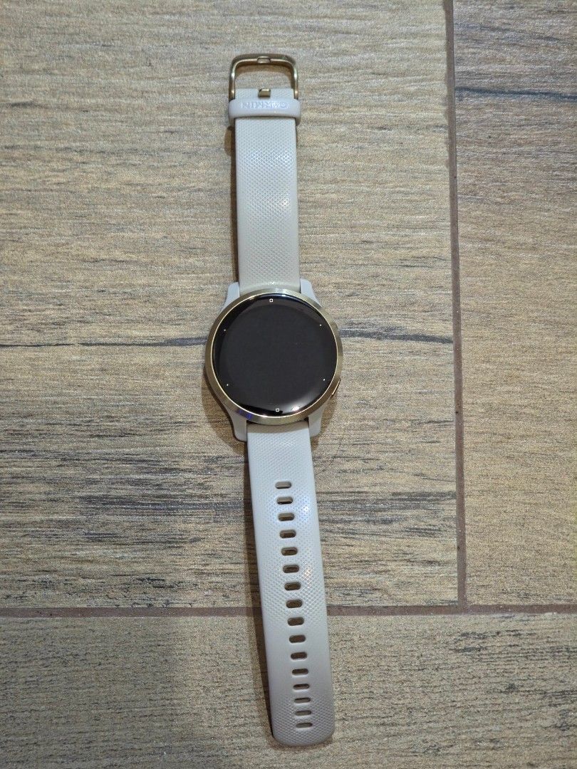 Garmin Venu 2s (Category: Wearables & Smart Watches) located in Taguig. Submitted by decluttering-no-trades (Listing ID 1465635668, Image 2). Description: 📦 FOR SALE: Garmin Venu 2S (40mm) – Light Gold / White ₱10,499 | Slightly Negotiable My girlfriend is selling her Garmin Venu 2S in excellent condition. Minimal signs of use, screen is clean with no scratches, band is in great shape. Specs: - 40mm AMOLED display - GPS / Multi-GNSS - Music stor