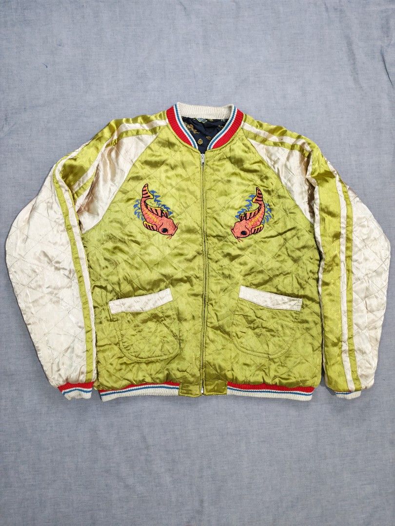 Gas bag reversible quilted rayon sukujan jacket (Category: Coats, Jackets and Outerwear) located in Baguio. Submitted by used_clothing2600 (Listing ID 1465716923, Image 2). Description: Gas bag reversible quilted rayon sukujan jacket size large verygood condition issue stains pit to pit 24 inches length 28 inches P 2,480.
