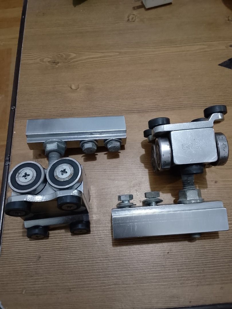 GCC heavy duty folding sliding door roller (Category: Office Furniture & Fixtures) located in Bacoor. Submitted by liveshark.7b3557 (Listing ID 1465684427, Image 1). Description: 1,200 pair GCC heavy duty roller.