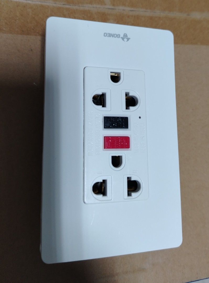 GFCI outlet (Category: Electrical, Adaptors & Sockets) located in Malabon City. Submitted by mrsuabae (Listing ID 1465636391, Image 1). Description: Safe and High Quality GFCI outlet.