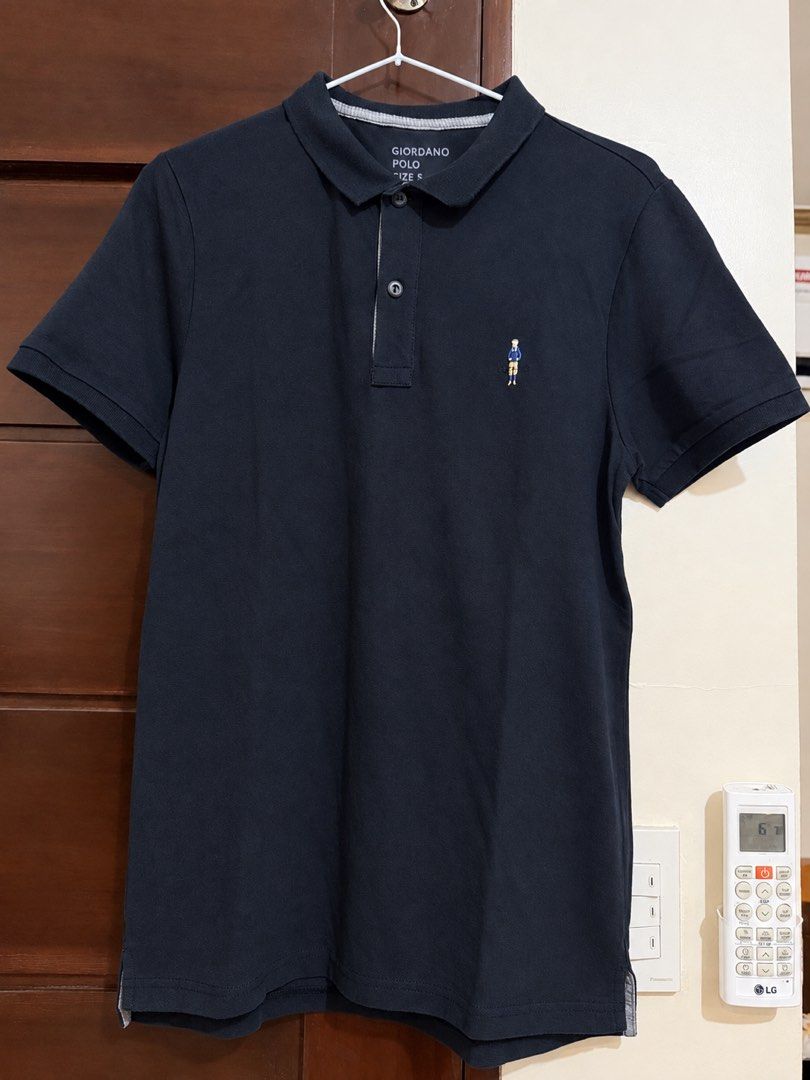 Giordano Polo Shirts Size S (Category: Tshirts & Polo Shirts ) located in Quezon City. Submitted by soloqueenph (Listing ID 1465606263, Image 3). Description: - Selling as a set ₱1,000 or ₱300 each - Set of 4 Giordano polo shirts - Size: Small - Material: Comfortable cotton, tapered fit - Details: Classic embroidered logo on the chest - Condition: Clean and ready to wear .