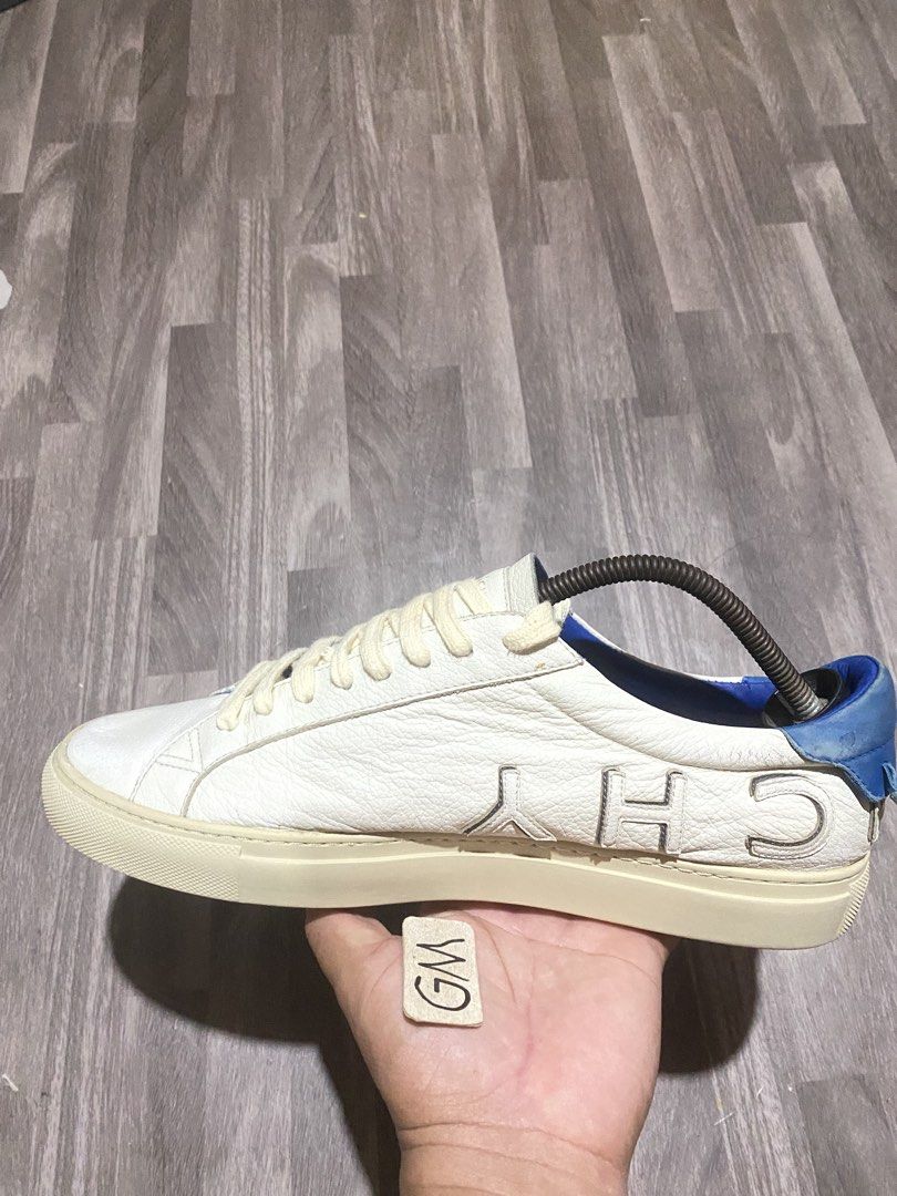 Givenchy Urban Street (Category: Sneakers) located in Cebu City. Submitted by freemoon.b85e0c (Listing ID 1465745723, Image 2). Description: Givenchy Urban Street Sneaker Legit/2nd hand Size 9.5 us/8.5 ul/43 euro/27.5 cm Price 1200 plus sf Heel and toe drags.