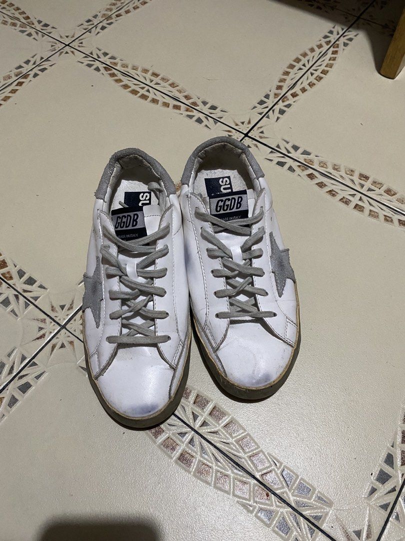 Golden Goose shoes (Category: Sneakers) located in Cebu City. Submitted by hustler_69 (Listing ID 1465671801, Image 1). Description: GGDB shoes(unisex) Size 39 Very good condition Details are all posted.