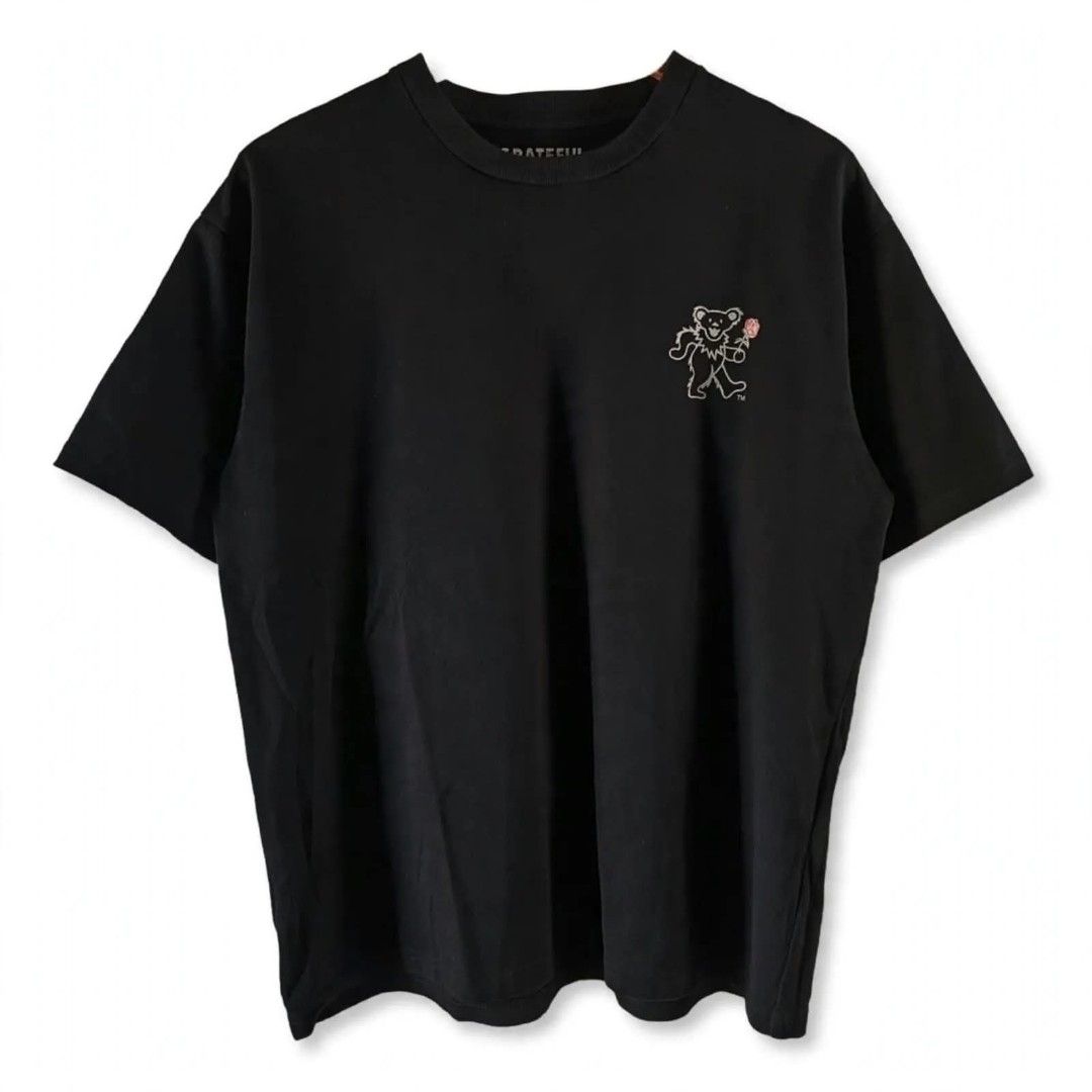GRATEFUL DEAD x JOURNAL STANDARD | Men's Tshirt Black (Category: Tshirts & Polo Shirts ) located in Naga. Submitted by bossyingthrifts (Listing ID 1442380183, Image 1). Description: GRATEFUL DEAD x JOURNAL STANDARD | Men's Tshirt Black Size: S on tag ( can fit upto Large to XL) Width: 22 inches Length: 26 inches Color Rate: 9.5/10 Excellent Condition Issue : none 950 + sf Actual color may slightly vary due to lighting Location: Bicol Naga City 💵