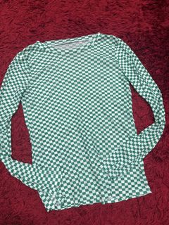 (Category: ) located in . Submitted by dolphinees (Listing ID 1465659507, Image 1). Description: .