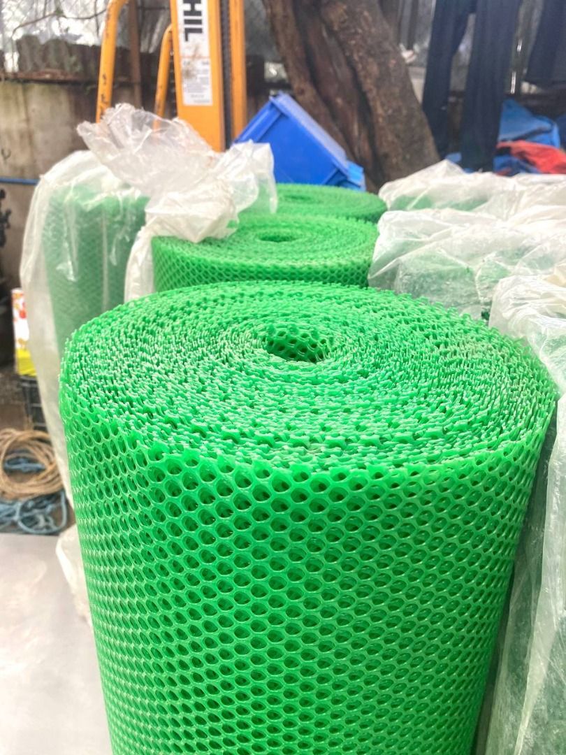 Green Plastic chicken mesh specs : 8mmx3ftx50mtrs (Category: Home Improvement Tools & Accessories) located in Manila. Submitted by 09171479278_elsie. (Listing ID 1465623346, Image 3). Description: Green Plastic chicken mesh specs : 8mmx3ftx50mtrs.