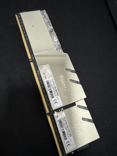 （分類：）位於 。 由 x56ss 提交（商品編號 1465608156，圖片 1）。簡介： 。