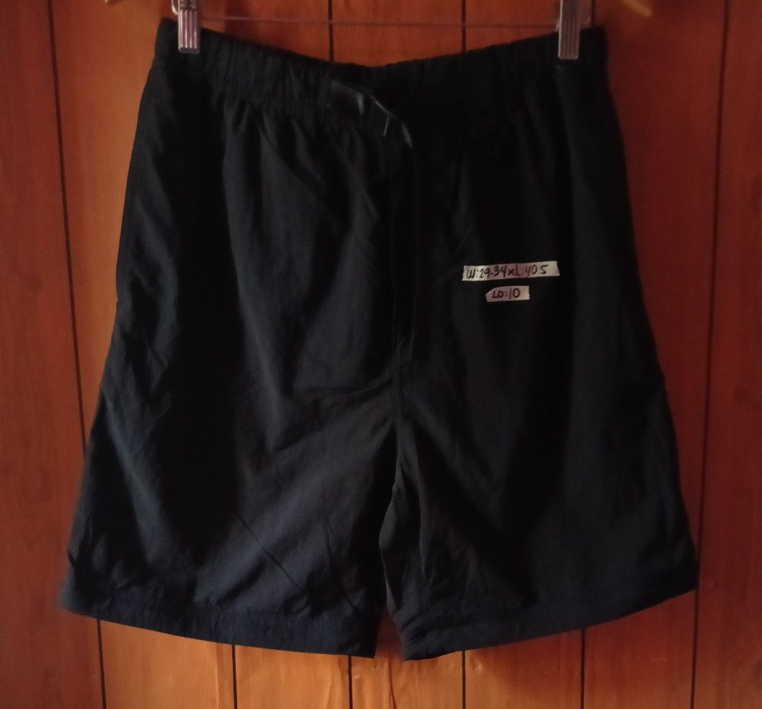 GU Men's Convertible Wide Leg Pants (Category: Joggers) located in Basista. Submitted by purpleens_shop (Listing ID 1465633296, Image 3). Description: .