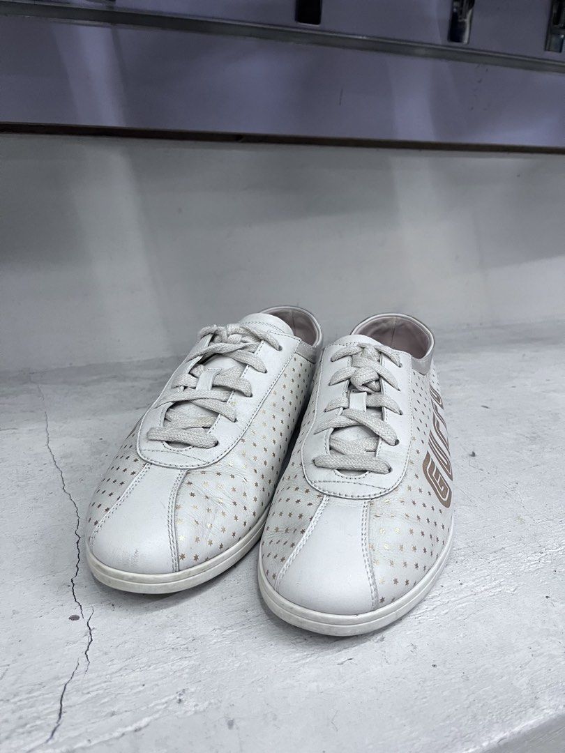 Gucci (Category: Sneakers) located in Dagupan City. Submitted by calmocean-f675cc (Listing ID 1465716578, Image 3). Description: Gucci Authentic Size 39 Women 2999 add sf .